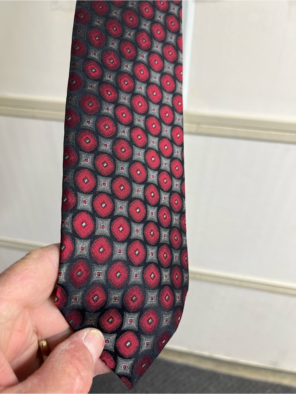 Stafford Red and Black Geometric Medallion Tie